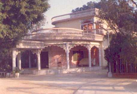 Anand Vrindavan Ashram